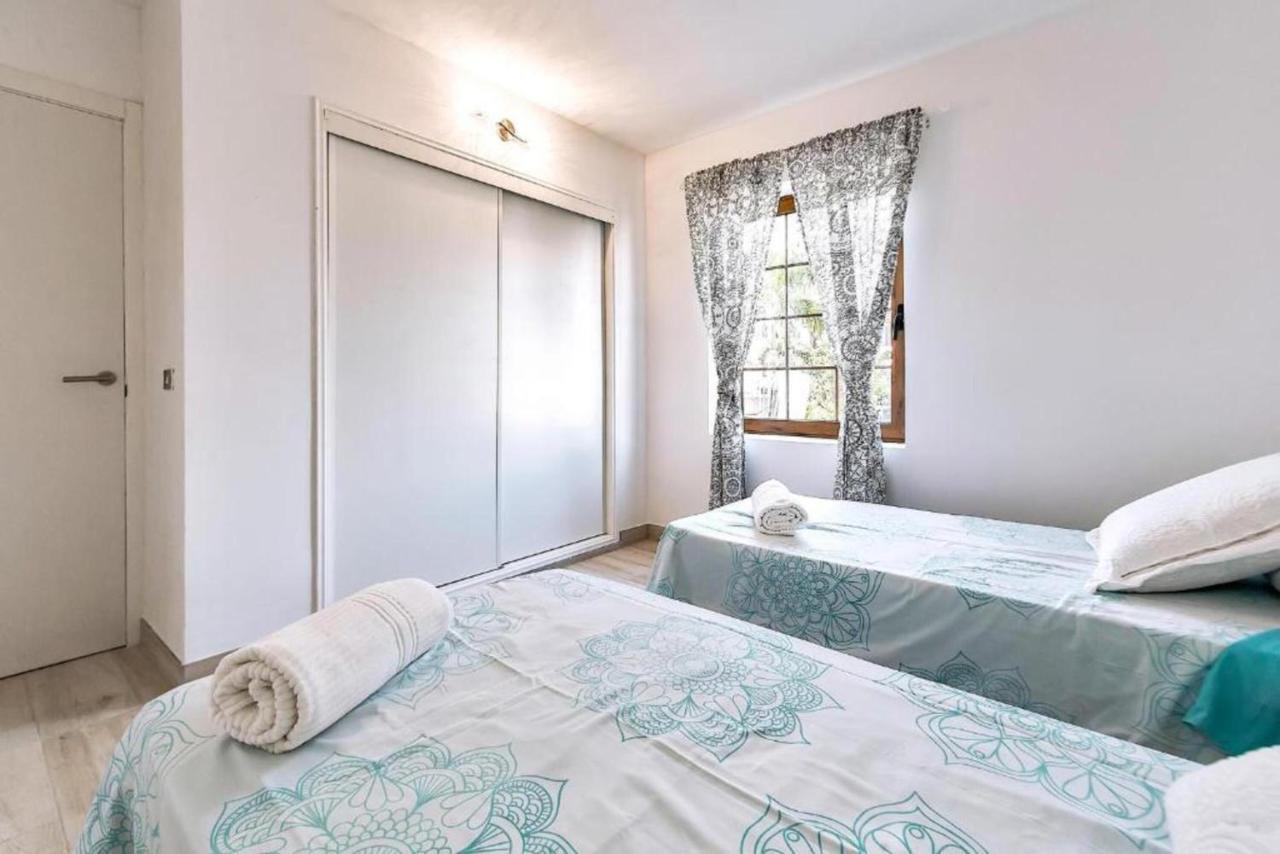 Apartamento De 2 Dormitorios Con Wifi, Cerca De Playa, En Playa De Las Americas エクステリア 写真