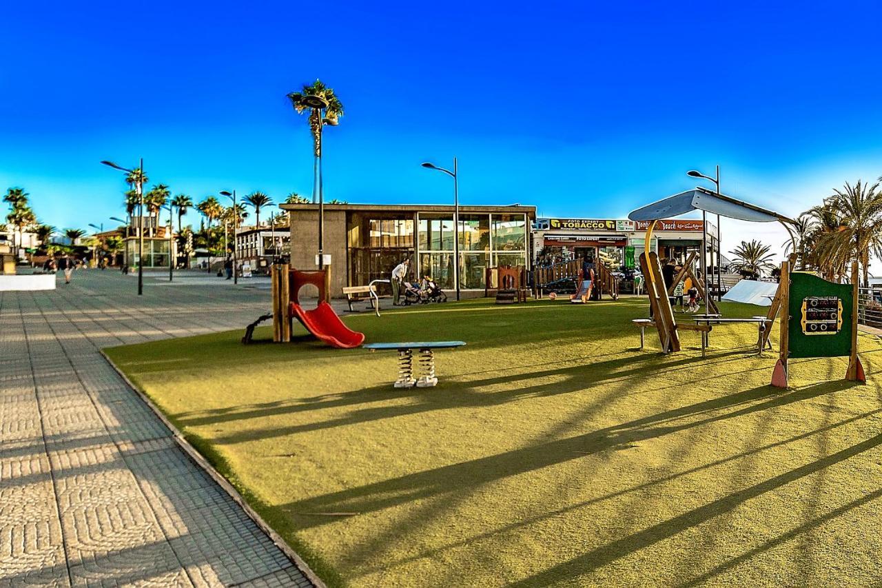 Apartamento De 2 Dormitorios Con Wifi, Cerca De Playa, En Playa De Las Americas エクステリア 写真